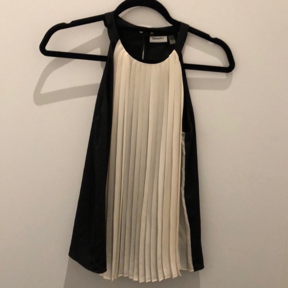 DKNYC blouse
